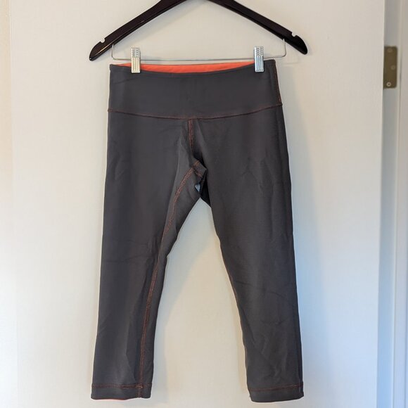Lululemon Wunder Under Low-Rise 1/2 Tight Full-On Luxtreme 17" - Reversible - 8 - Picture 2 of 10